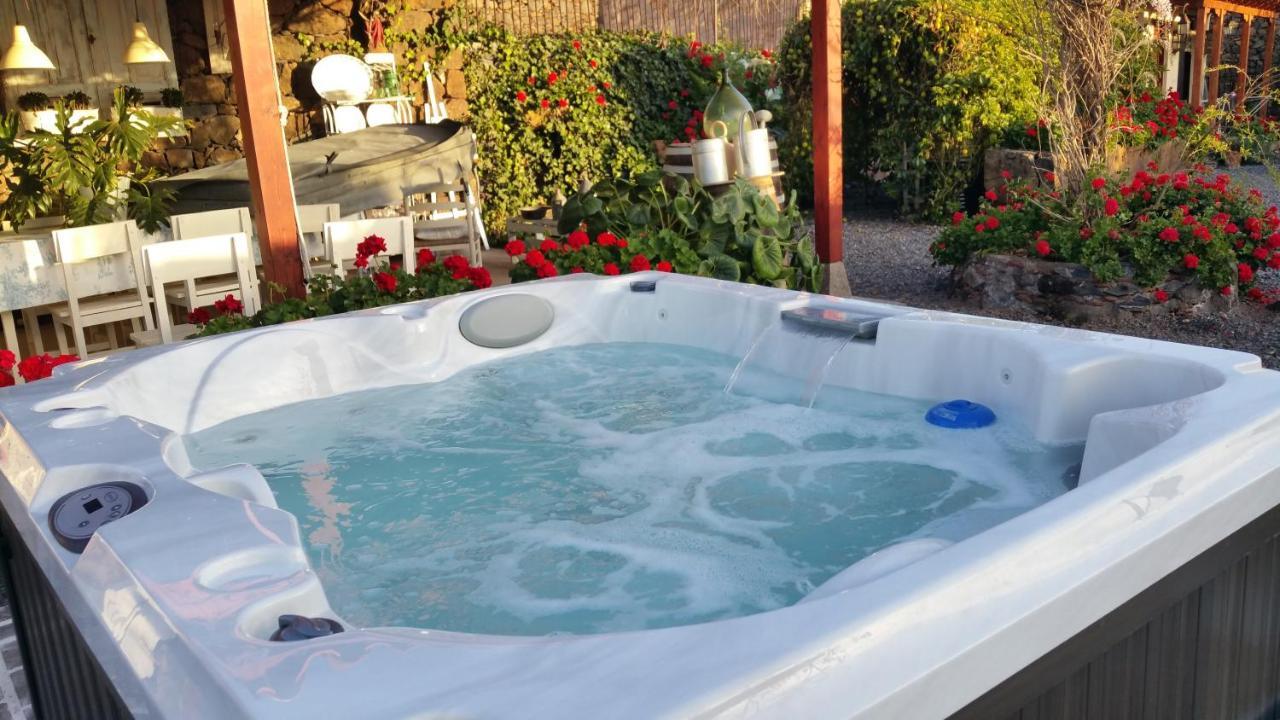 Casa Leandra Con Jacuzzi Guest House Costa Adeje  Exterior photo